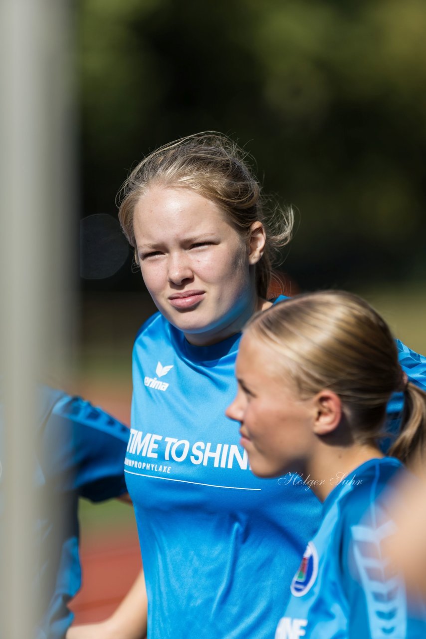 Bild 238 - wBJ VfL Pinneberg - Germania Schnelsen : Ergebnis: 15:1